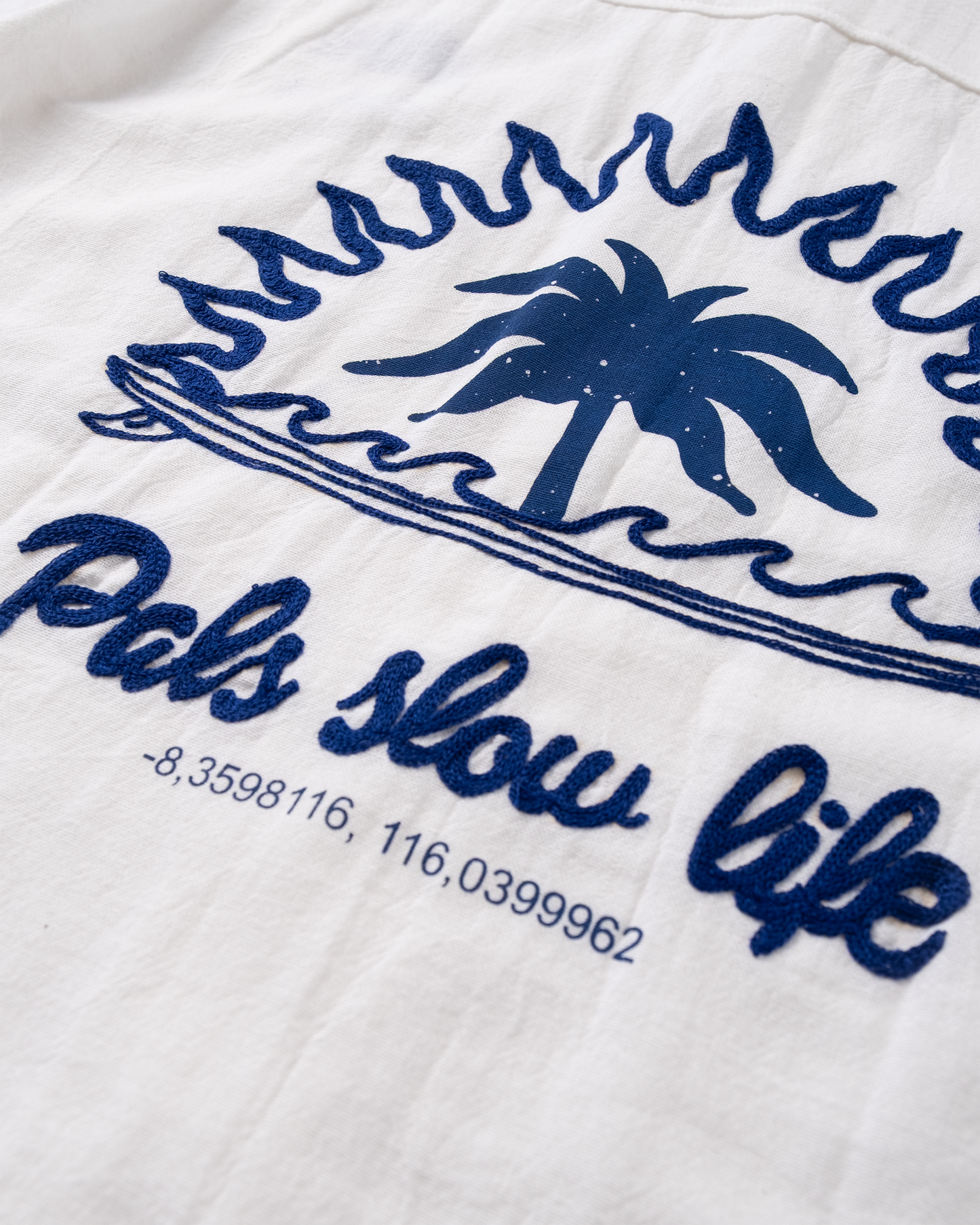 PALS - Shirt Shirt Slow Life