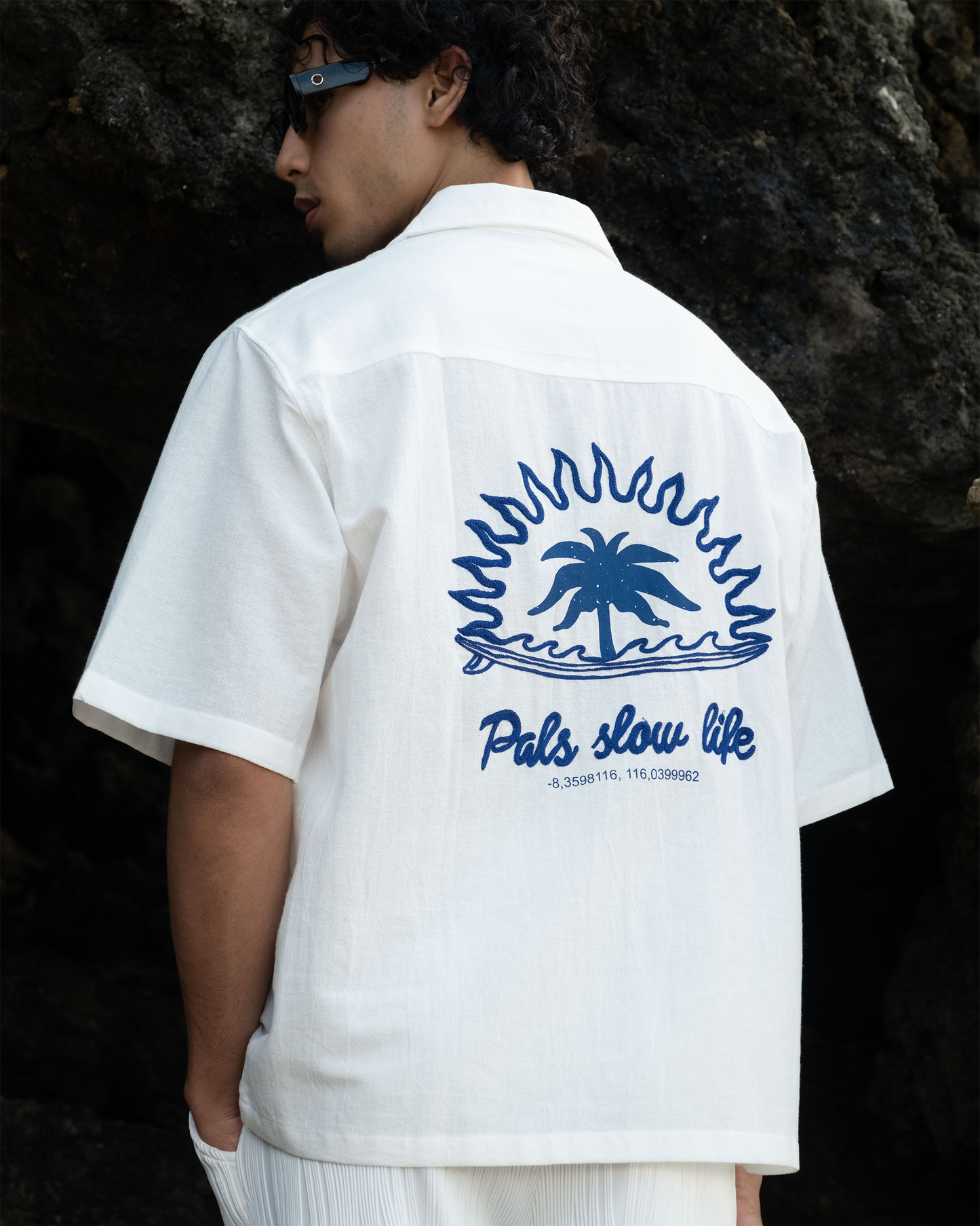 PALS - Shirt Shirt Slow Life